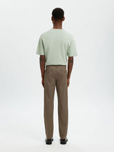 Last inn bildet i Galleri-visningsprogrammet, New Miles Chino
